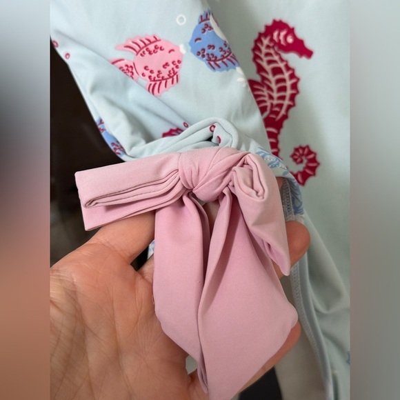 TBBC One Piece swimsuit girls laguna beach seahorse bows print criss cross - Picture 4 of 10